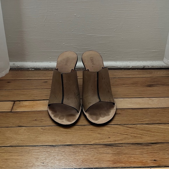 CHLOÉ Leather Slides - Picture 2 of 5